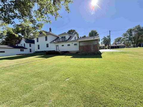711 N Turner St, Davis, IL 61019 photo 42