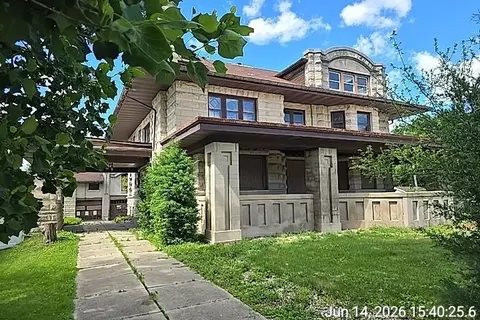 836 W Stephenson St, Freeport, IL 61032