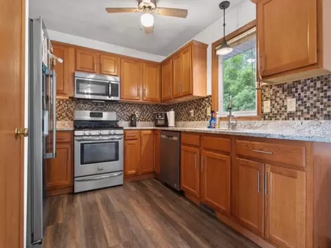 Kitchen - 11202 Downing Ln, Roscoe, IL 61073 photo 1 of 1