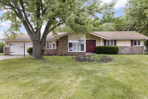 7610 Mill Rd, Rockford, IL 61108