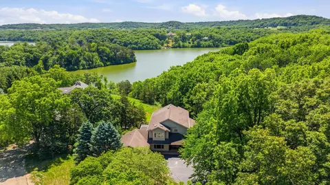 7 Seneca Trl, Galena, IL 61036