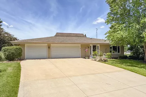 3560 Ryebrook Ct, Rockford, IL 61114
