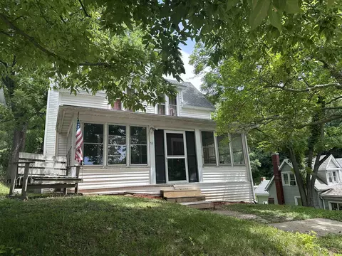 14 Hill St, Savanna, IL 61074
