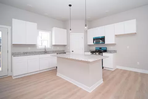 Kitchen - 775 Biscayne Pl, Roscoe, IL 61073 photo 1 of 1