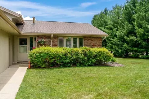 158 Quantico Dr, Rockton, IL 61072 photo 3