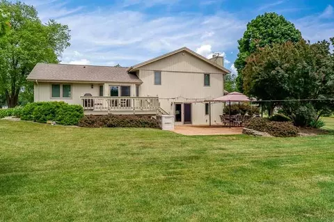 158 Quantico Dr, Rockton, IL 61072 photo 4