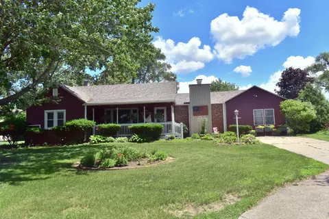5337 N Main St, Rockford, IL 61103