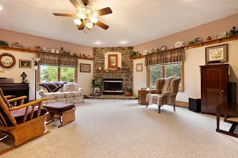 Living - 9974 Tybow Trl, Roscoe, IL 61073 photo 1 of 3