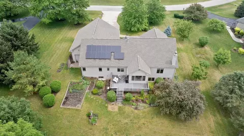 View/Area - 9974 Tybow Trl, Roscoe, IL 61073 photo 2 of 8