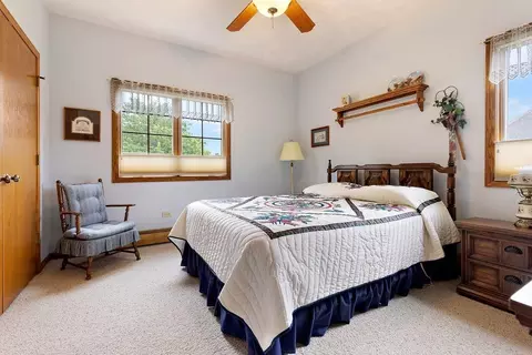 Bedroom - 9974 Tybow Trl, Roscoe, IL 61073 photo 2 of 3