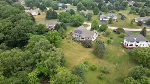 View/Area - 9974 Tybow Trl, Roscoe, IL 61073 photo 5 of 8