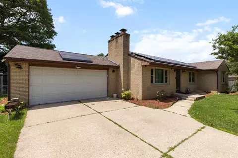 320 Dawn Ave, Rockford, IL 61107