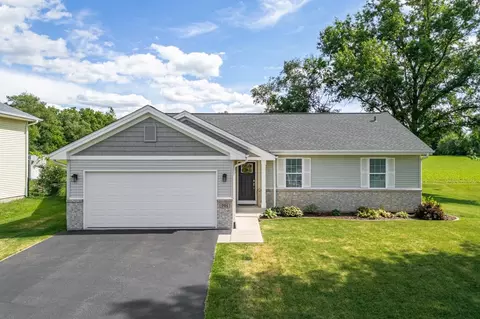 701 Mallard Rd, Winnebago, IL 61088