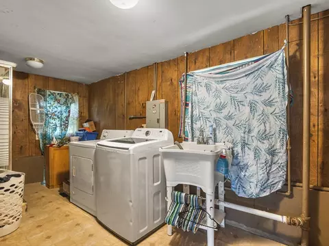 Other - 219 Walter Ct, Elgin, IL 60123 photo 3 of 5