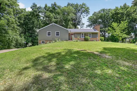2547 S Florence Dr, Beloit, WI 53511
