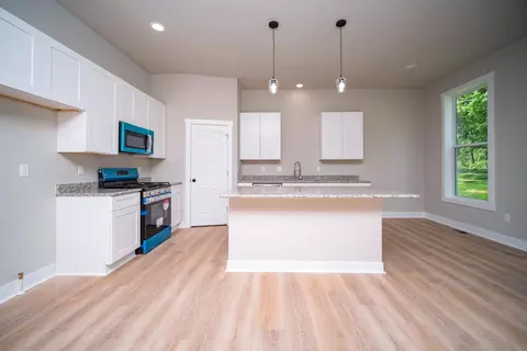 9810 Hawks Pointe Trl, Roscoe, IL 61073 photo 6