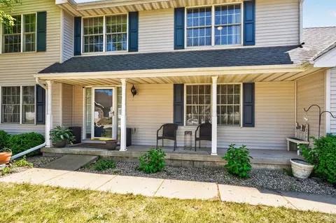 1505 Conlin Ct, Belvidere, IL 61008