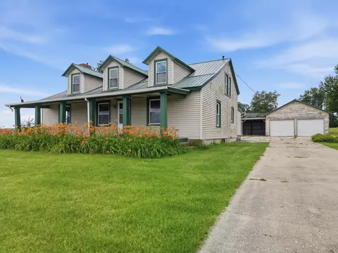 Exterior - 2283 E 2750 St, Kewanee, IL 61443 photo 1 of 8