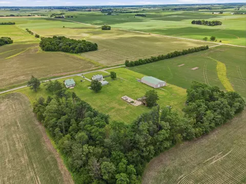 View/Area - 2283 E 2750 St, Kewanee, IL 61443 photo 5 of 8