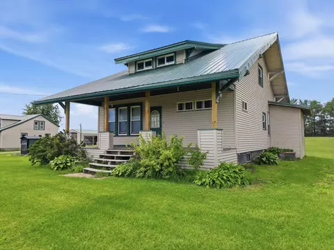 Exterior - 2283 E 2750 St, Kewanee, IL 61443 photo 7 of 8