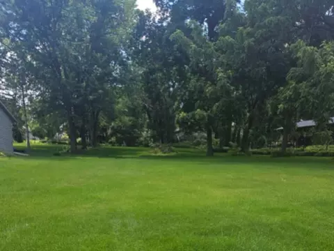 2006 Baintree Rd, Lake Summerset, IL 61019