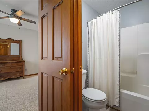 9938 Tybow Trl, Roscoe, IL 61073 photo 35