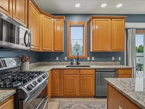 9938 Tybow Trl, Roscoe, IL 61073 photo 23