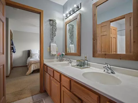 9938 Tybow Trl, Roscoe, IL 61073 photo 34