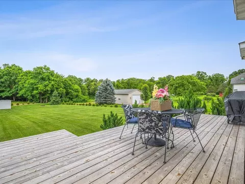 9938 Tybow Trl, Roscoe, IL 61073 photo 7