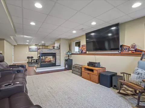 9938 Tybow Trl, Roscoe, IL 61073 photo 38