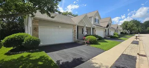 4150 Riverwood Dr, Loves Park, IL 61111