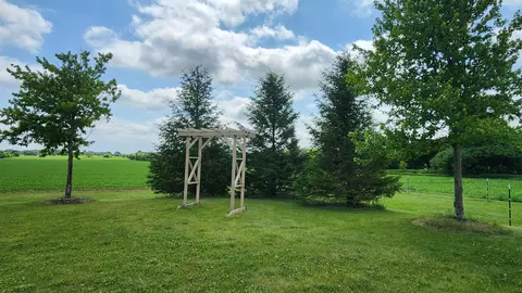 Exterior - 8999 Centerville Rd, Capron, IL 61012 photo 7 of 13