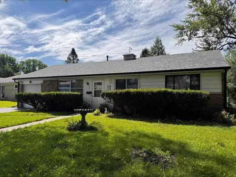 4207 Buckingham Dr, Rockford, IL 61107