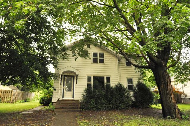727 Chapel St, Ottawa, IL 61350