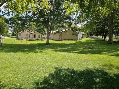 603 John St, Pecatonica, IL 61063 photo 14