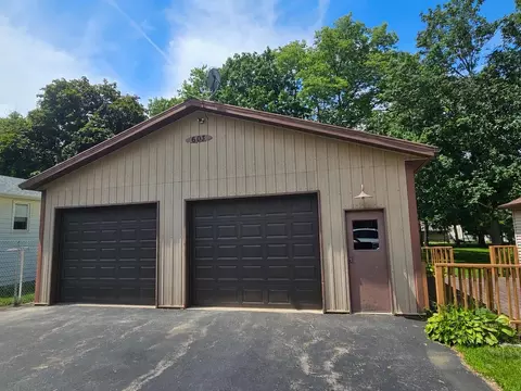 603 John St, Pecatonica, IL 61063 photo 15
