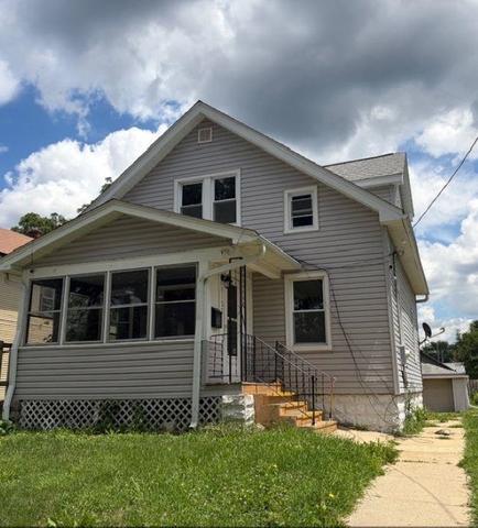 1122 17th St, Rockford, IL 61104