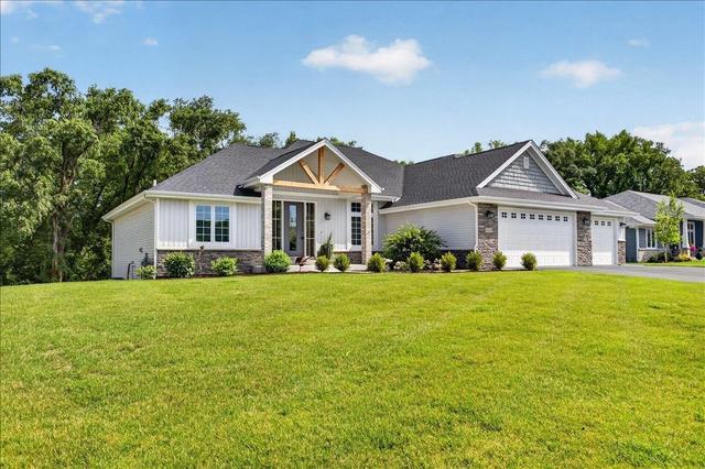 6226 Hathaway Trl, Roscoe, IL 61073