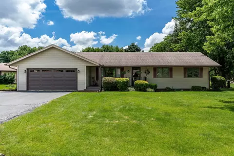 Exterior - 7431 Farview Dr, Cherry Valley, IL 61016 photo 2 of 13