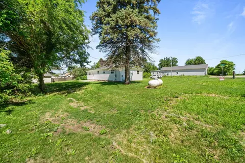 3569 W Egan Rd, Leaf River, IL 61047 photo 23