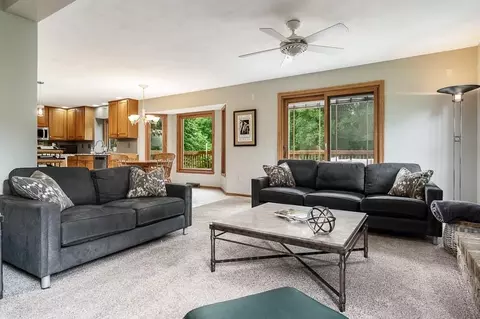 11307 Ridgecrest Dr, Roscoe, IL 61073 photo 25