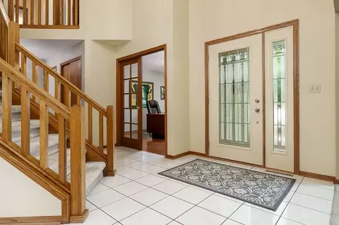 11307 Ridgecrest Dr, Roscoe, IL 61073 photo 4