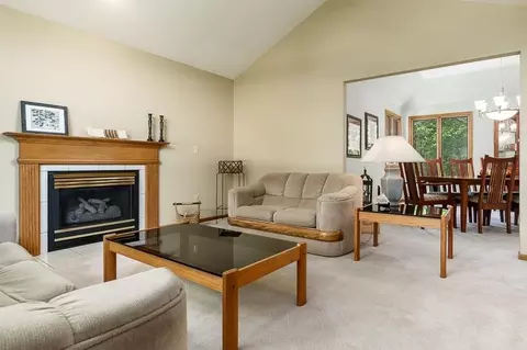 11307 Ridgecrest Dr, Roscoe, IL 61073 photo 6