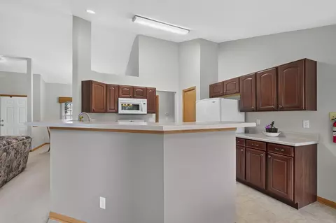 Kitchen - 9219 Corriedale Run, Roscoe, IL 61073 photo 1 of 4