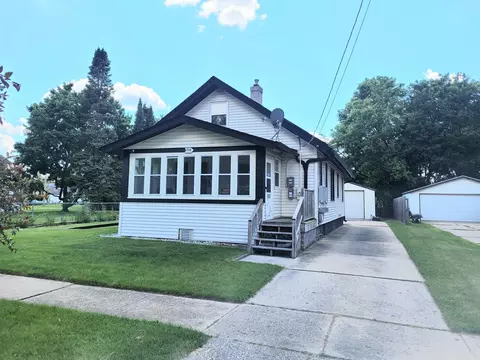 1712 Price St, Rockford, IL 61103