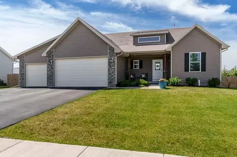 4617 Edenberry Ln, Rockton, IL 61072