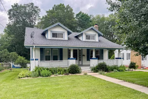 420 S Park Blvd, Freeport, IL 61032 photo 2