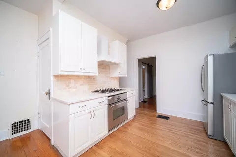 420 S Park Blvd, Freeport, IL 61032 photo 6