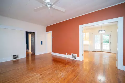 420 S Park Blvd, Freeport, IL 61032 photo 11