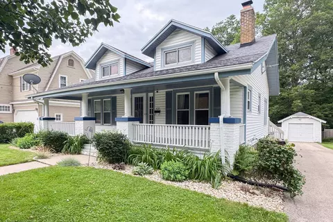 420 S Park Blvd, Freeport, IL 61032 photo 3